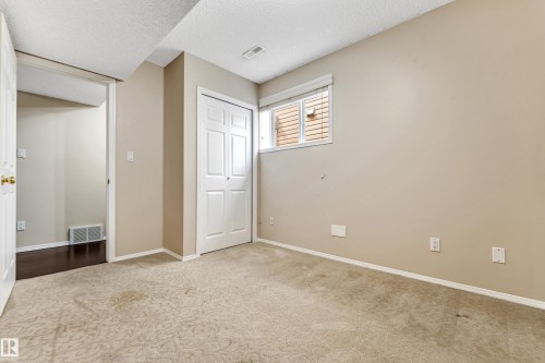 3320 27 Avenue, Edmonton, AB - Indoor Photo Showing Other Room