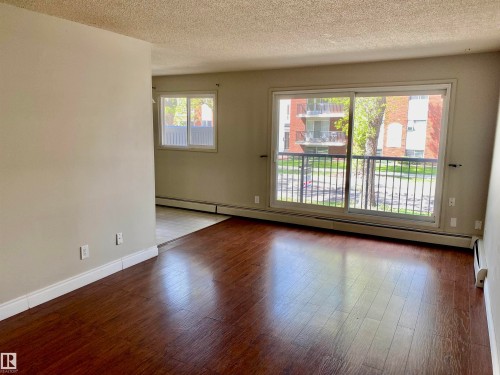 201 10149 83 Avenue, Edmonton, AB - Indoor Photo Showing Other Room