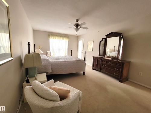 402 8942 156 Street, Edmonton, AB - Indoor Photo Showing Bedroom