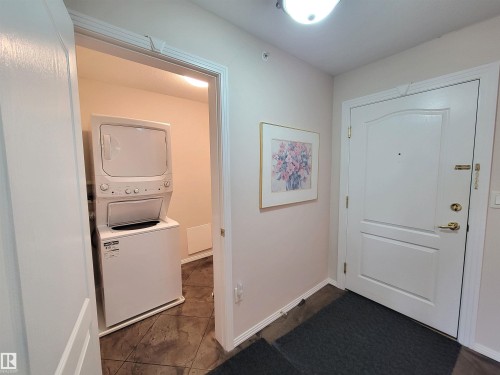 402 8942 156 Street, Edmonton, AB - Indoor Photo Showing Laundry Room