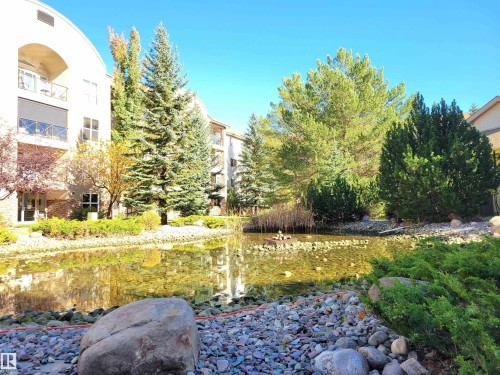 402 8942 156 Street, Edmonton, AB - Outdoor