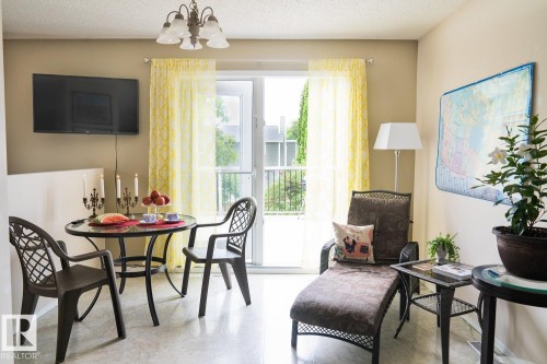 4204 50A Avenue, Cold Lake, AB - Indoor Photo Showing Dining Room