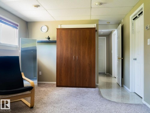 4204 50A Avenue, Cold Lake, AB - Indoor