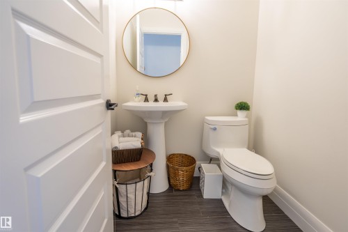 20 10550 Ellerslie Road, Edmonton, AB - Indoor Photo Showing Bathroom