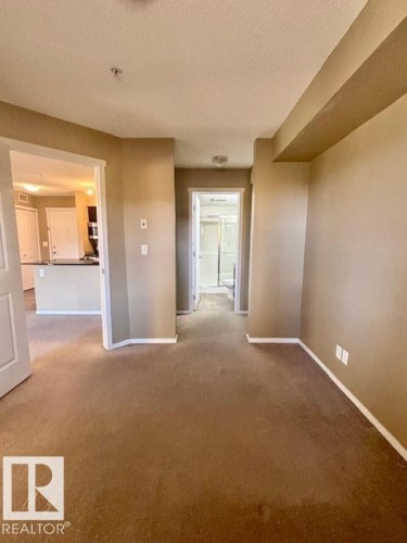 113 3315 James Mowatt Trail Sw, Edmonton, AB - Indoor Photo Showing Other Room