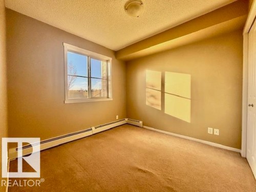 113 3315 James Mowatt Trail Sw, Edmonton, AB - Indoor Photo Showing Other Room