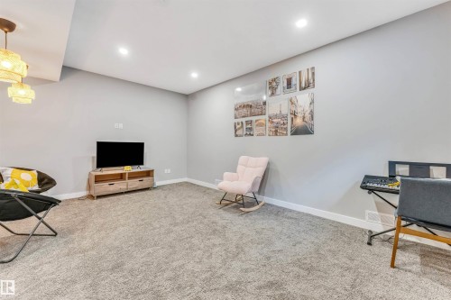 3478 Weidle Way, Edmonton, AB - Indoor