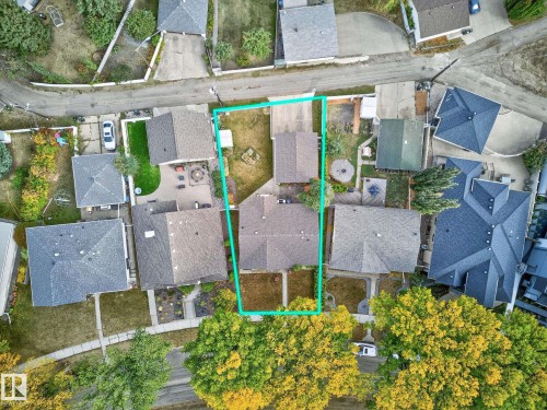 7708 98A Avenue Nw, Edmonton, AB - 