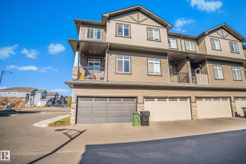 19 1703 16 Avenue, Edmonton, AB - Outdoor With Facade