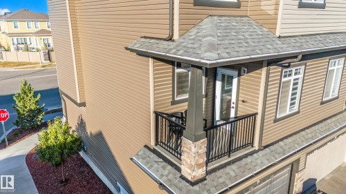 19 1703 16 Avenue, Edmonton, AB - Outdoor With Exterior