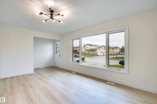 3806 85 Street, Edmonton, AB - Indoor Photo Showing Other Room