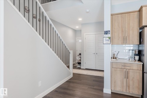 22143 80 Avenue, Edmonton, AB - Indoor Photo Showing Other Room