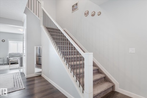 22143 80 Avenue, Edmonton, AB - Indoor Photo Showing Other Room