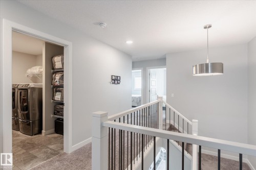 22143 80 Avenue, Edmonton, AB - Indoor Photo Showing Other Room