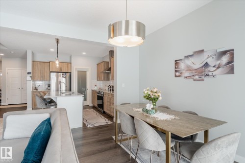 22143 80 Avenue, Edmonton, AB - Indoor Photo Showing Dining Room