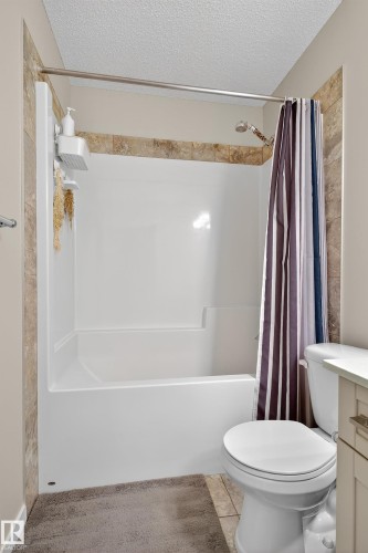 1536 22 St Nw, Edmonton, AB - Indoor Photo Showing Bathroom