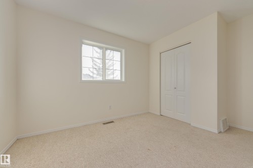 Edmonton, AB - Indoor Photo Showing Other Room