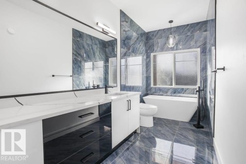 15415 20 Street Nw, Edmonton, AB - Indoor Photo Showing Bathroom