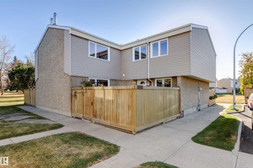 14835D Riverbend Road Nw, Edmonton, AB - Outdoor