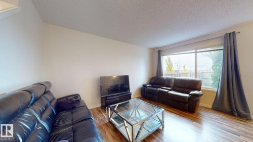 1030 177A Street, Edmonton, AB - Indoor Photo Showing Living Room