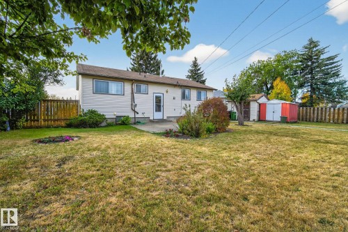 12236 136 Avenue, Edmonton, AB - Outdoor