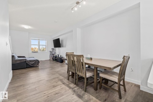 68 655 Watt Boulevard, Edmonton, AB - Indoor Photo Showing Dining Room