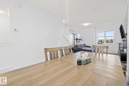 68 655 Watt Boulevard, Edmonton, AB - Indoor Photo Showing Dining Room