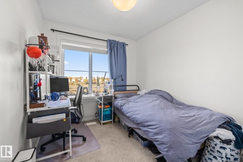 68 655 Watt Boulevard, Edmonton, AB - Indoor Photo Showing Bedroom