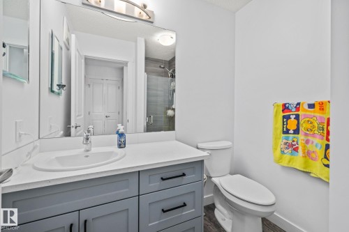 68 655 Watt Boulevard, Edmonton, AB - Indoor Photo Showing Bathroom