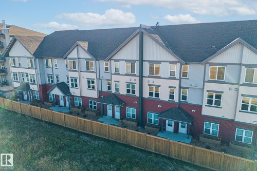68 655 Watt Boulevard, Edmonton, AB - Outdoor