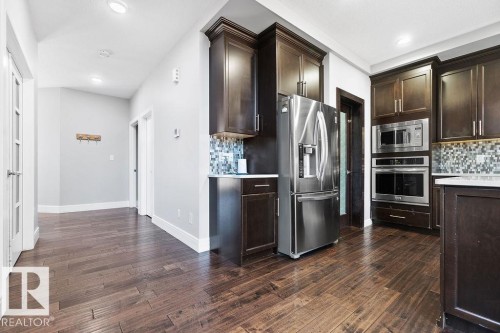 1623 19 Street, Edmonton, AB - Indoor Photo Showing Kitchen