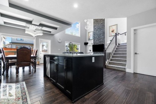 1623 19 Street, Edmonton, AB - Indoor Photo Showing Kitchen