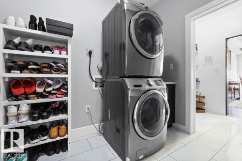 1623 19 Street, Edmonton, AB - Indoor Photo Showing Laundry Room