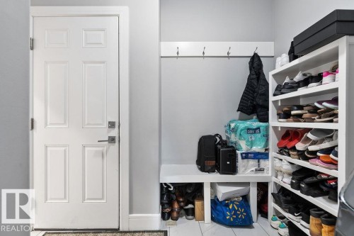 1623 19 Street, Edmonton, AB - Indoor Photo Showing Other Room