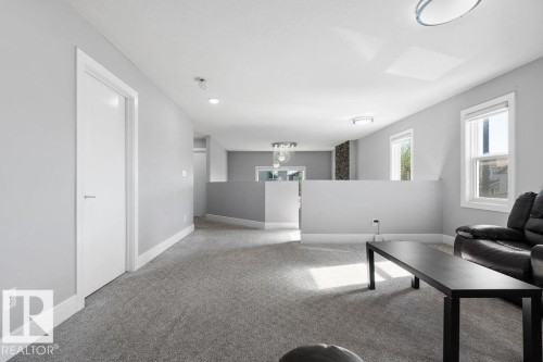 1623 19 Street, Edmonton, AB - Indoor