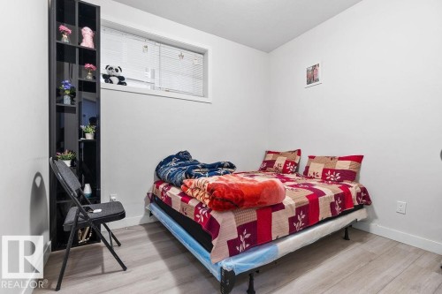 1623 19 Street, Edmonton, AB - Indoor Photo Showing Bedroom