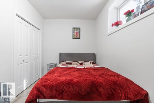 1623 19 Street, Edmonton, AB - Indoor Photo Showing Bedroom