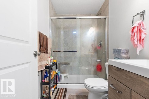 1623 19 Street, Edmonton, AB - Indoor Photo Showing Bathroom
