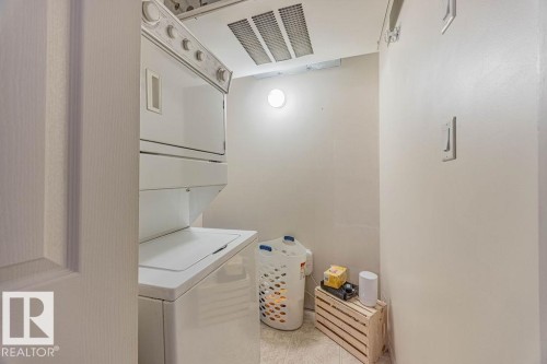 314 16303 95 Street, Edmonton, AB - Indoor Photo Showing Laundry Room