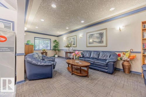 314 16303 95 Street, Edmonton, AB - Indoor
