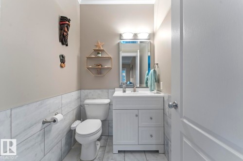 1512 Horseshoe Bay Estates, Cold Lake, AB - Indoor Photo Showing Bathroom
