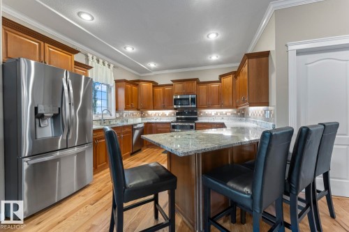 1512 Horseshoe Bay Estates, Cold Lake, AB - Indoor Photo Showing Kitchen