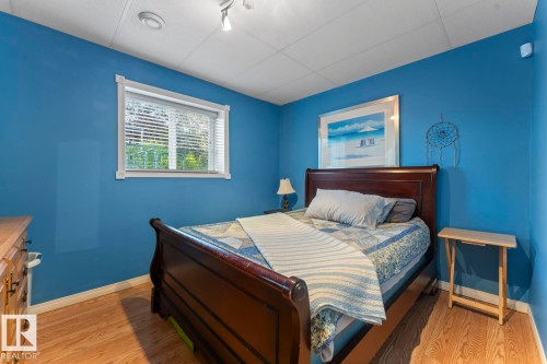 1512 Horseshoe Bay Estates, Cold Lake, AB - Indoor Photo Showing Bedroom