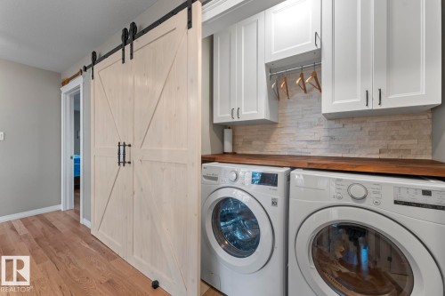 1512 Horseshoe Bay Estates, Cold Lake, AB - Indoor Photo Showing Laundry Room