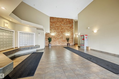 228 5350 199 Street, Edmonton, AB - Indoor Photo Showing Other Room