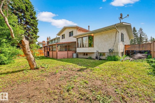 3310 113A Street, Edmonton, AB - Outdoor