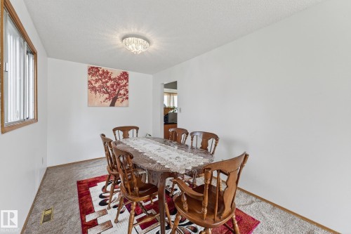 3310 113A Street, Edmonton, AB - Indoor Photo Showing Dining Room