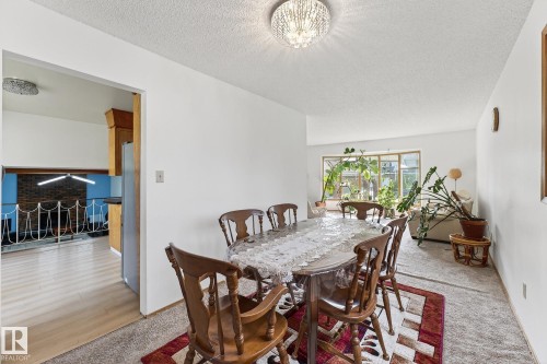 3310 113A Street, Edmonton, AB - Indoor Photo Showing Dining Room