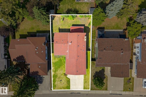 3310 113A Street, Edmonton, AB - Outdoor