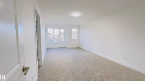 11 2710 66 Street, Edmonton, AB - Indoor Photo Showing Other Room